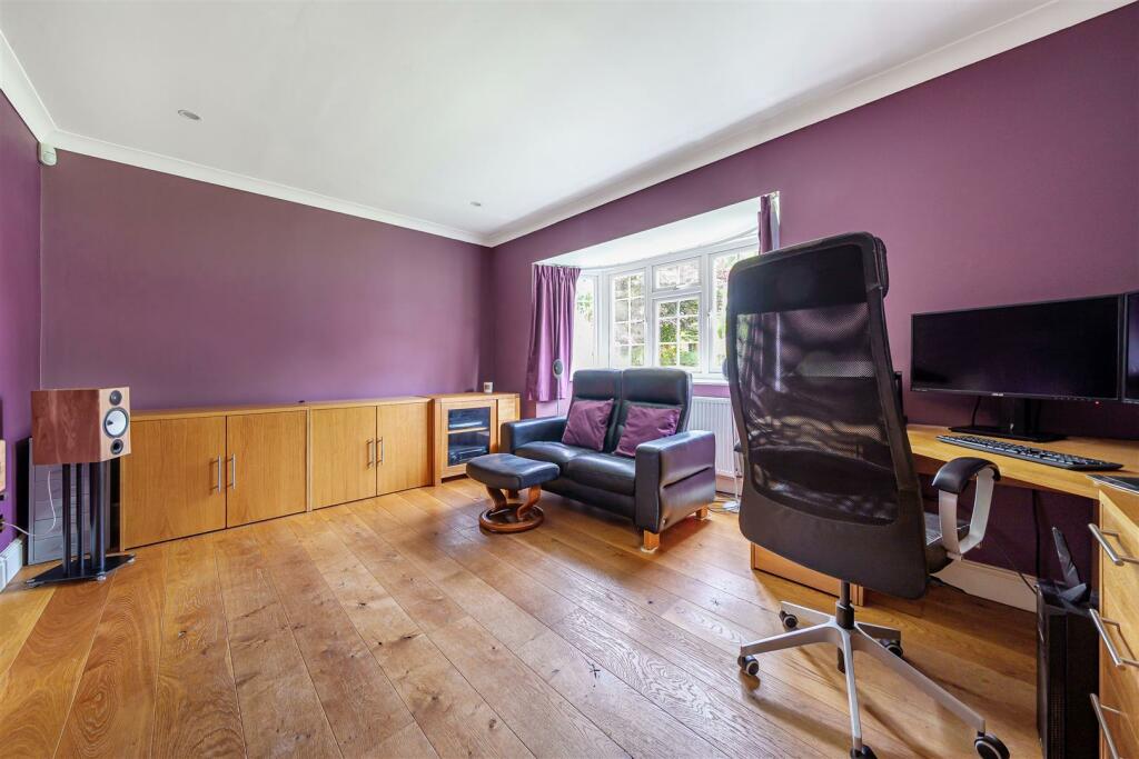 18 Shepperton Close, Castlethorpe (39).jpg