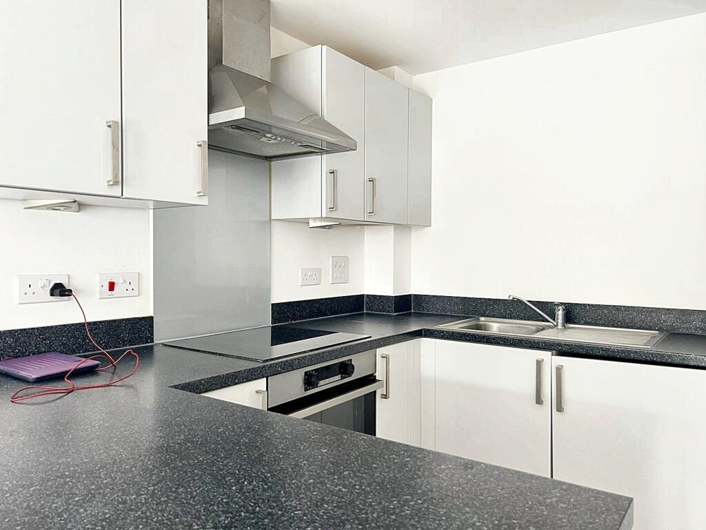 Kitchen/Living Area