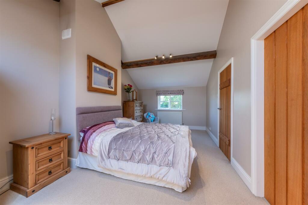 Oakley Barns-031.jpg