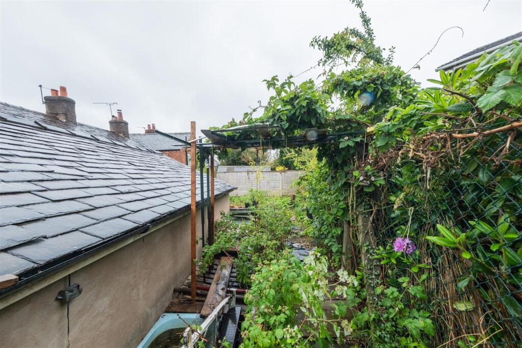 135 Runcorn Road-028.jpg