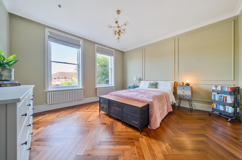 1381575-17-691c5c...