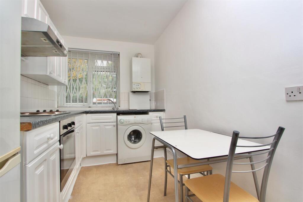 Manor Lea Court, N4