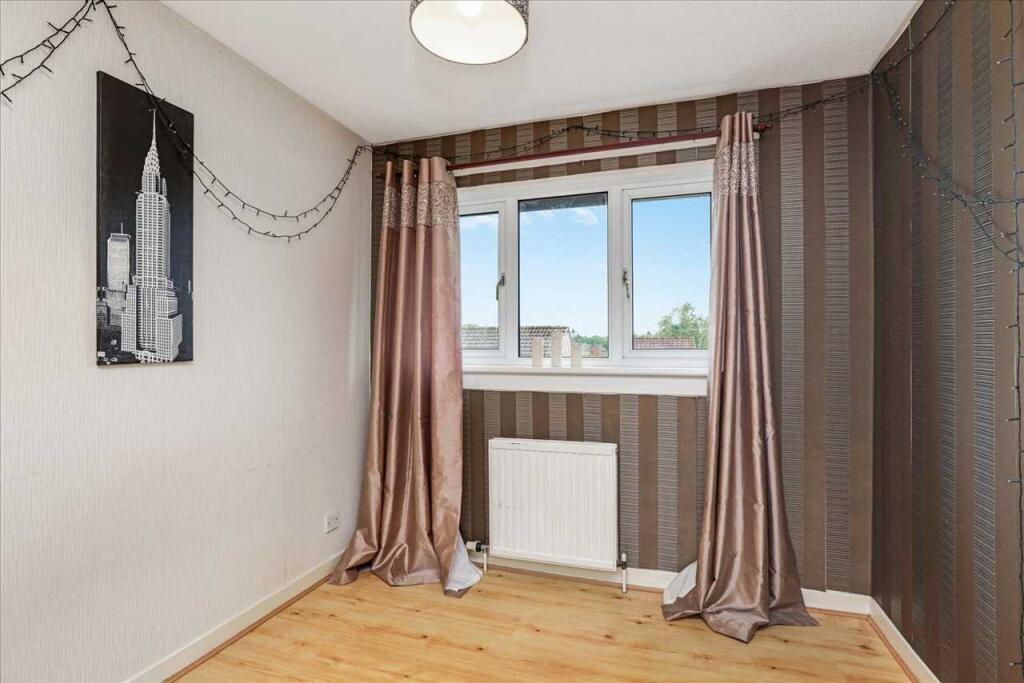 Bedroom Two (1)