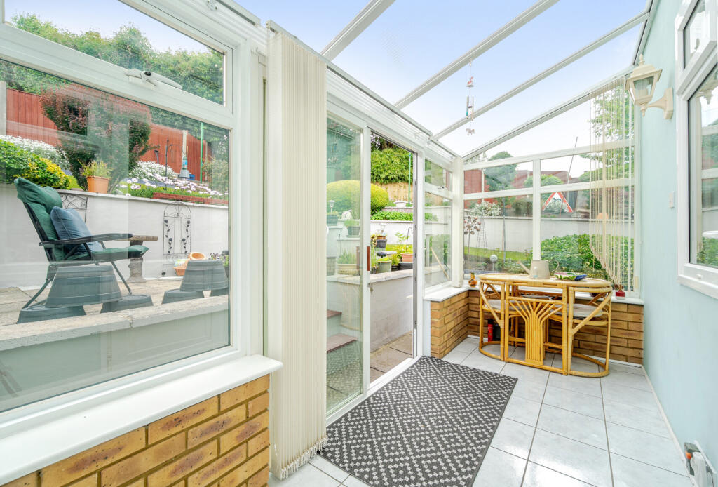 10-68235b9453900-...