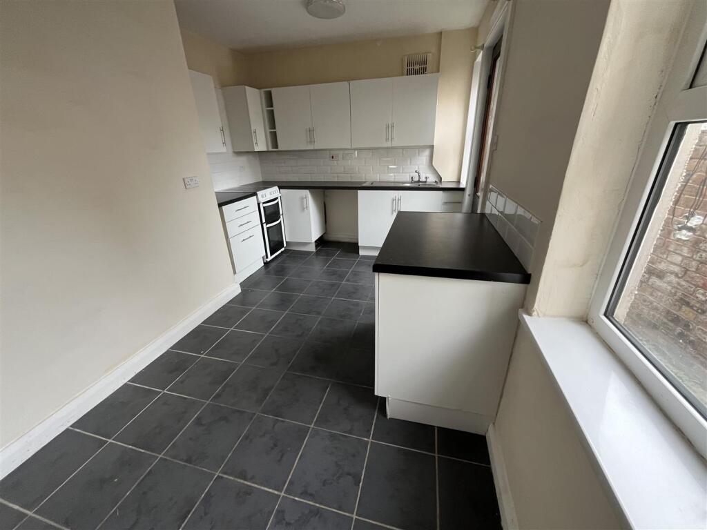 67 Grove PkIMG_8170.jpg