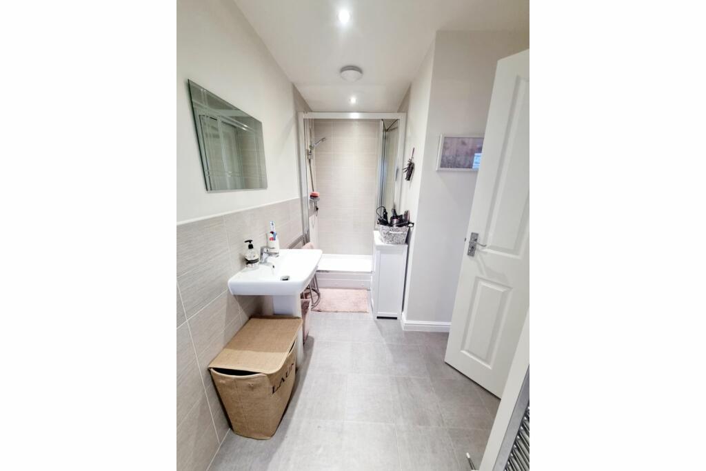 Master En-suite