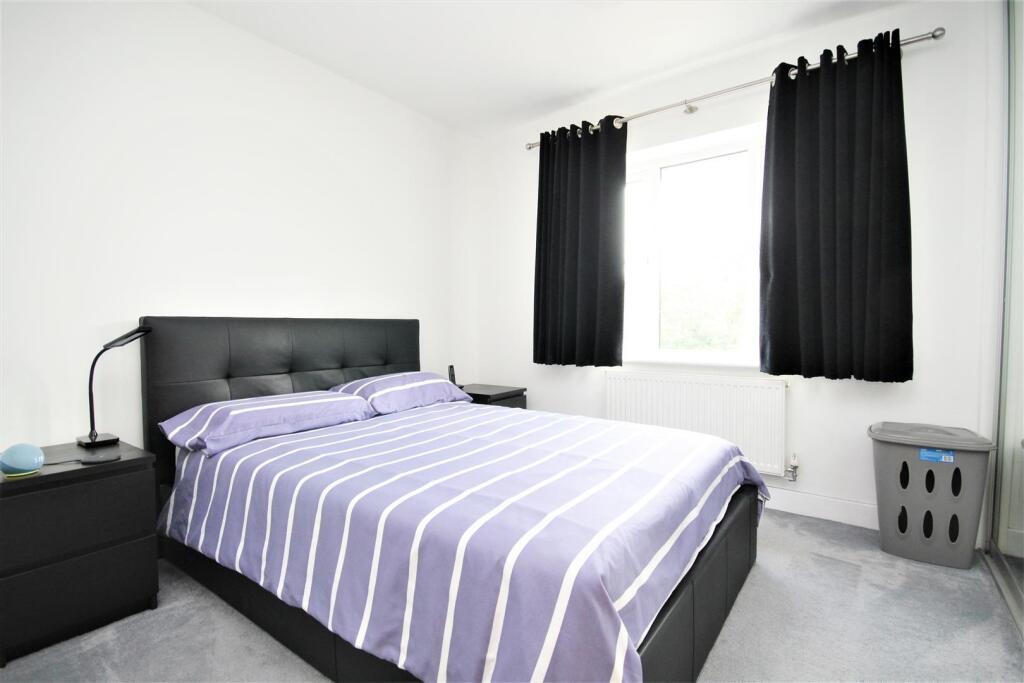 Master Bedroom.jpg