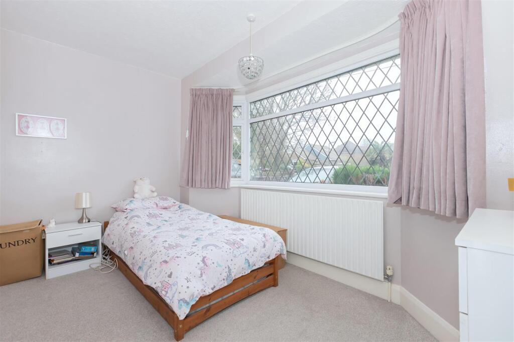 Uplands Avenue_4.jpg