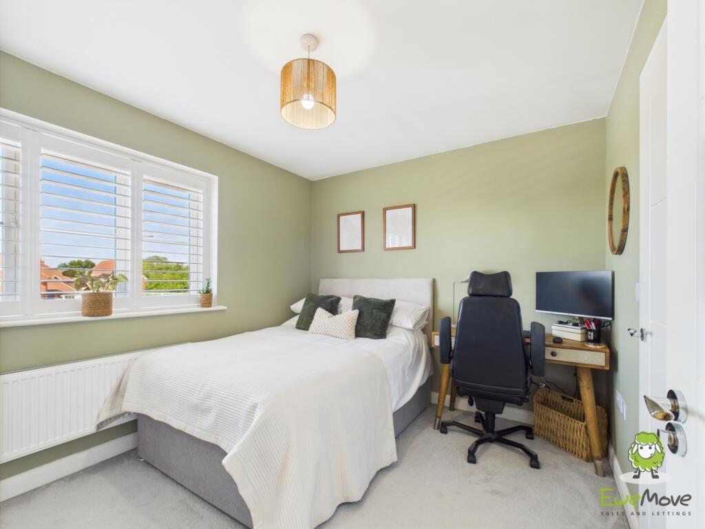 EweMove Basingstoke Church Acre Bedroom Two