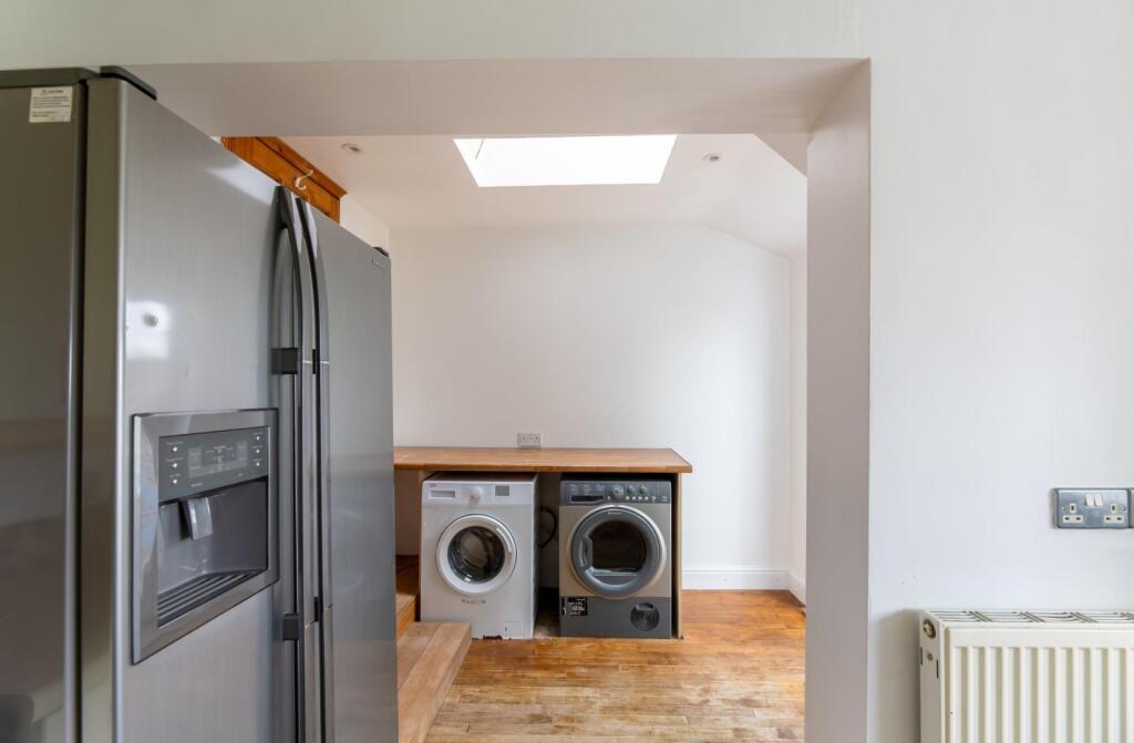 3 Claude Avenue BA2 1AE-23.jpg