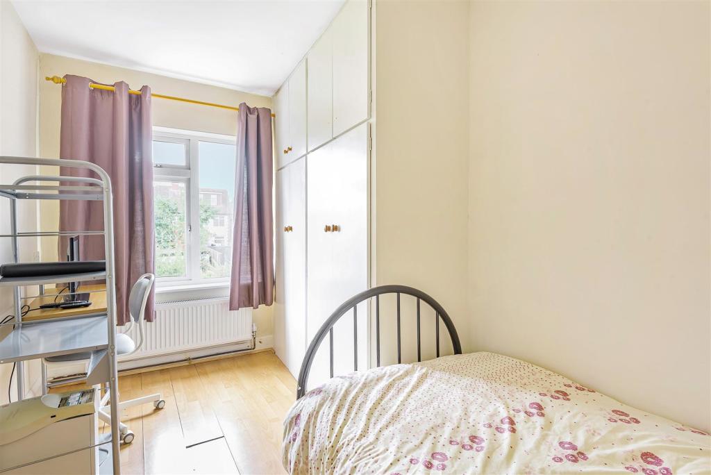 Bedroom 3.jpg