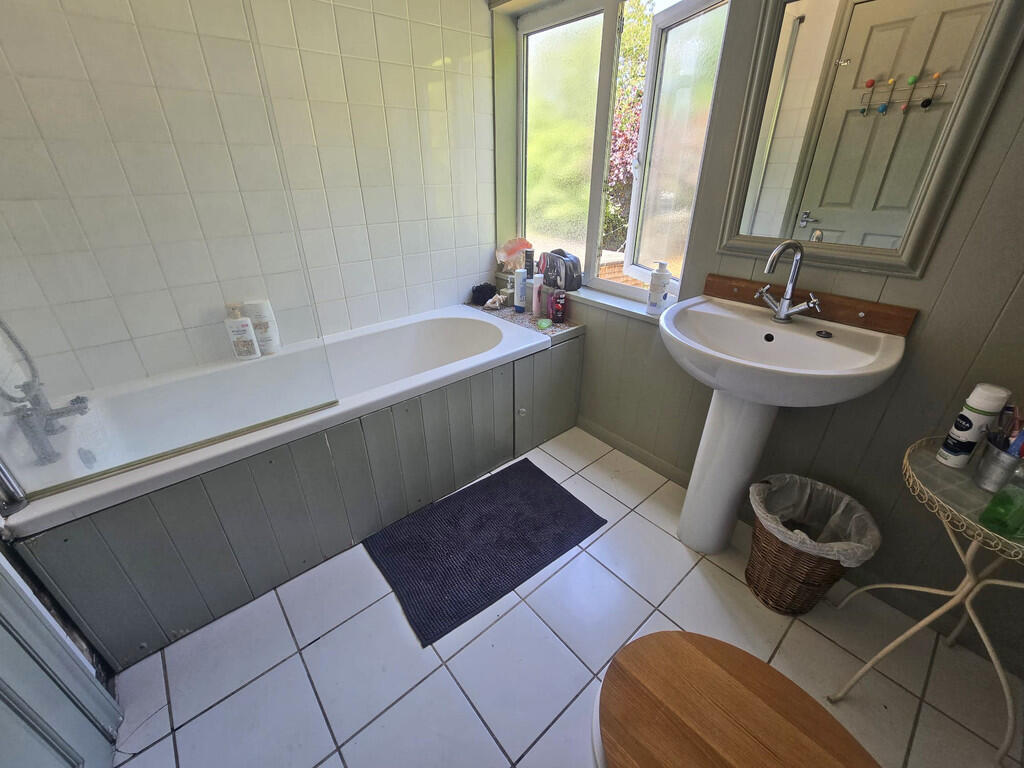 Bathroom (1)