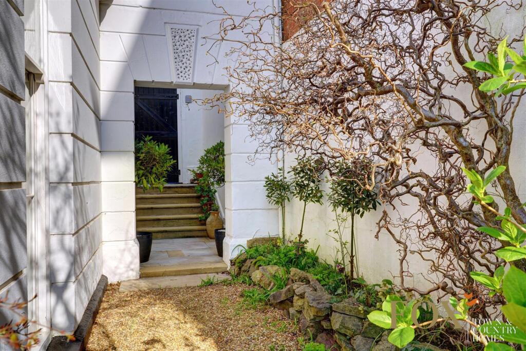 11 Lansdowne Crescent (21).jpg