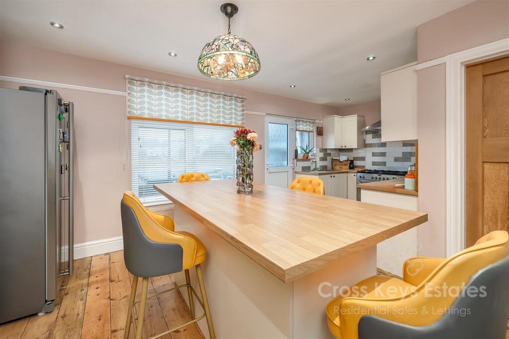 Open Plan Kitchen/Dining Room