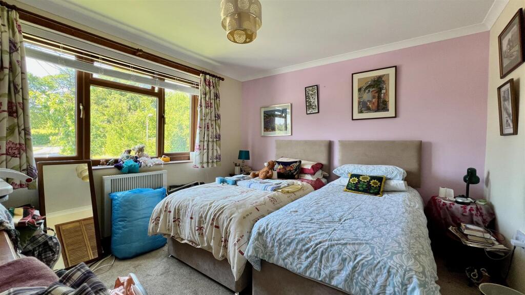 bed 3