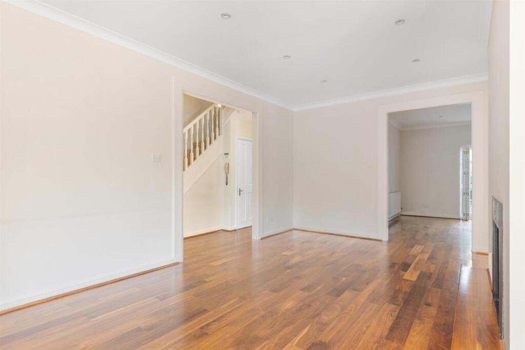 PBCK9098-HDR.jpg