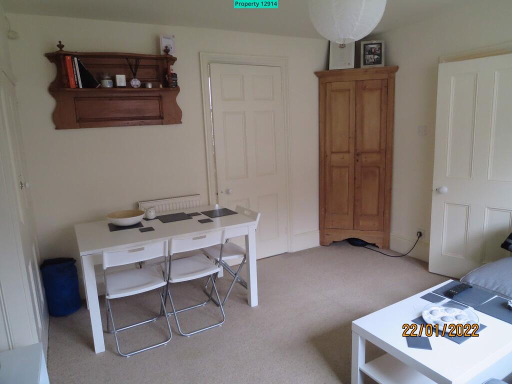 Living room - dining area
