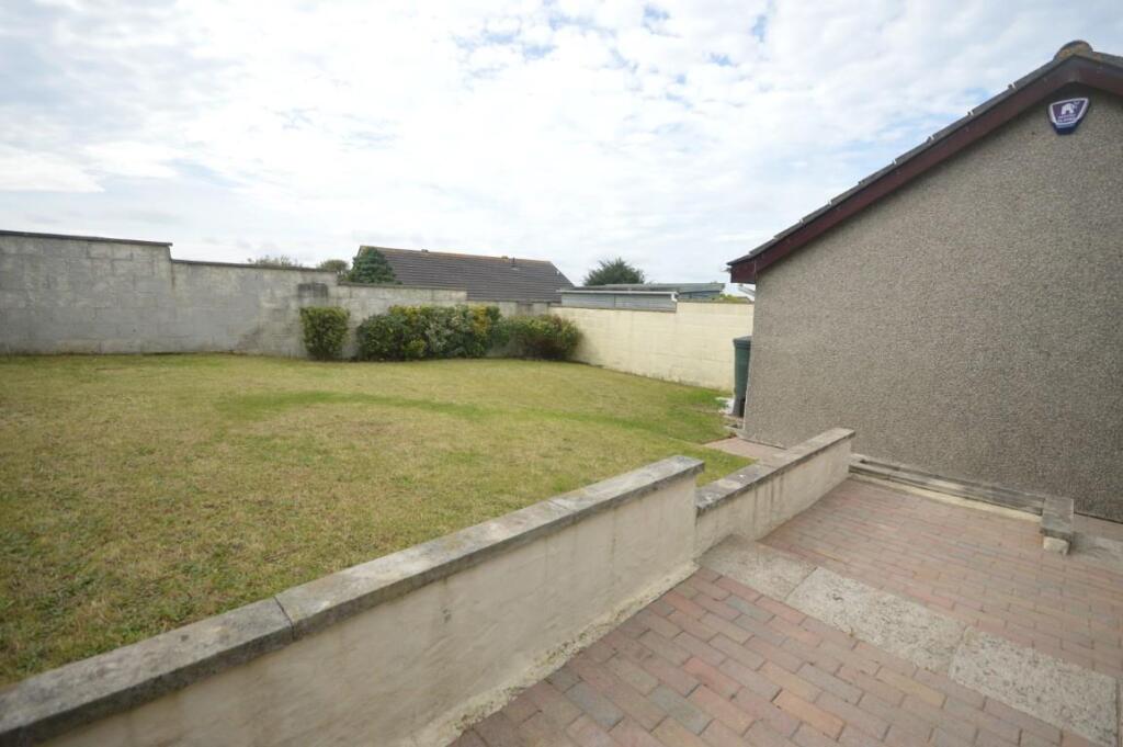 DSC_0017 (Medium).JPG