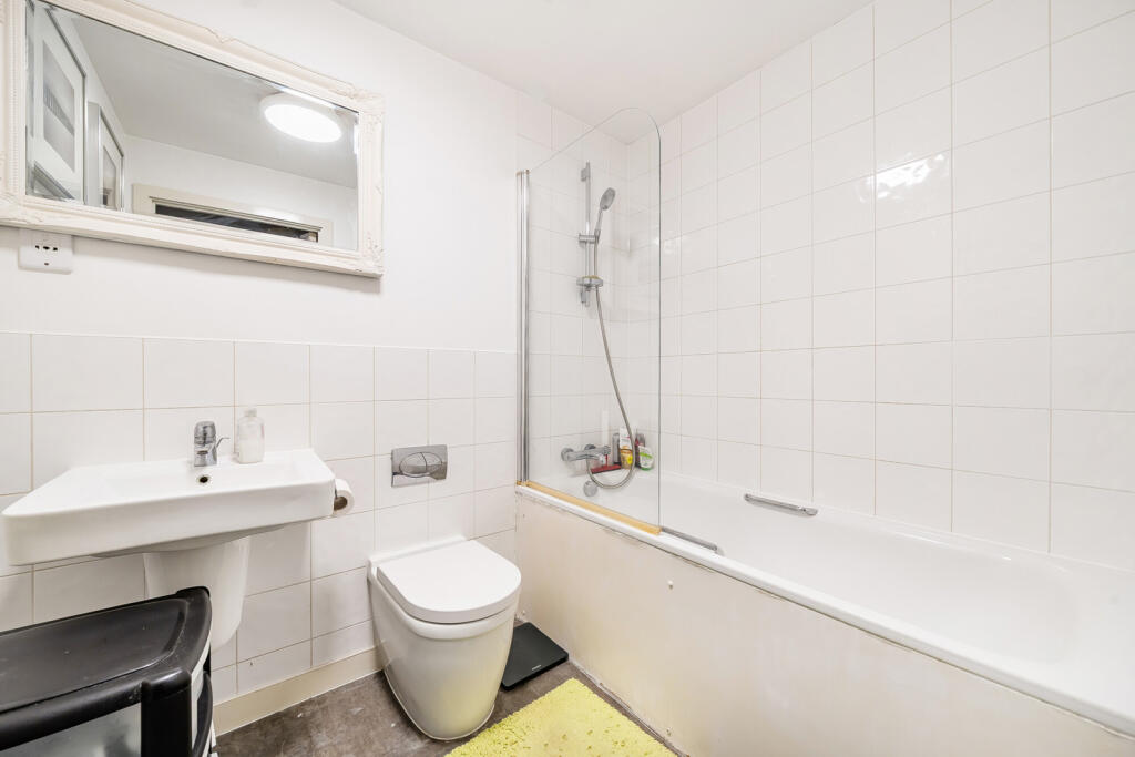 1385972-14-692f15...