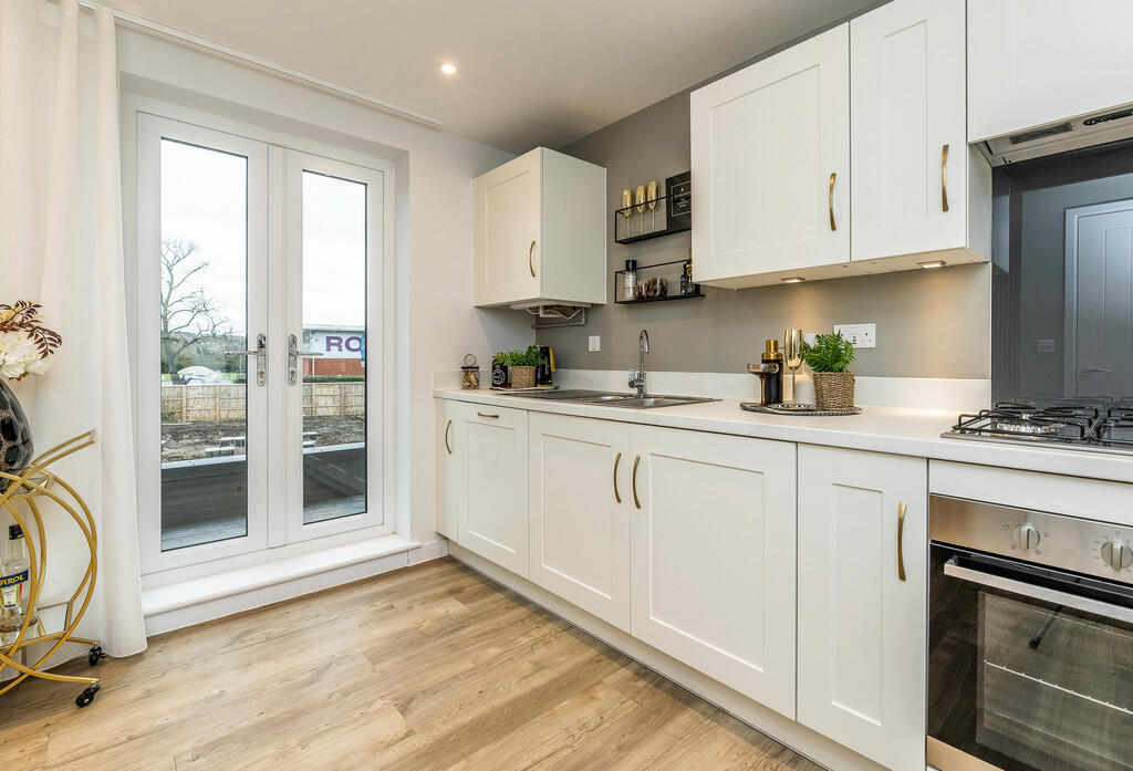 1 Chateau Mews 00...