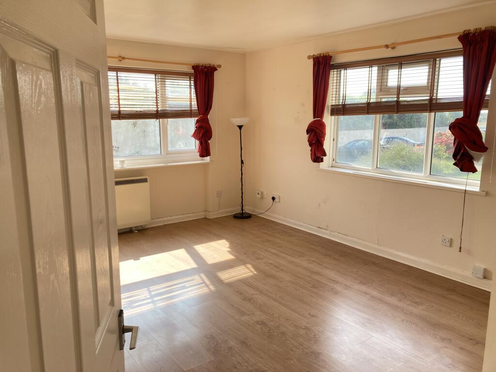 20240920163008408_original [375058821].jpg