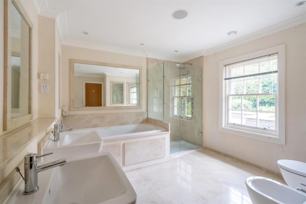 81536_1-Ashwood-Place (36).jpg