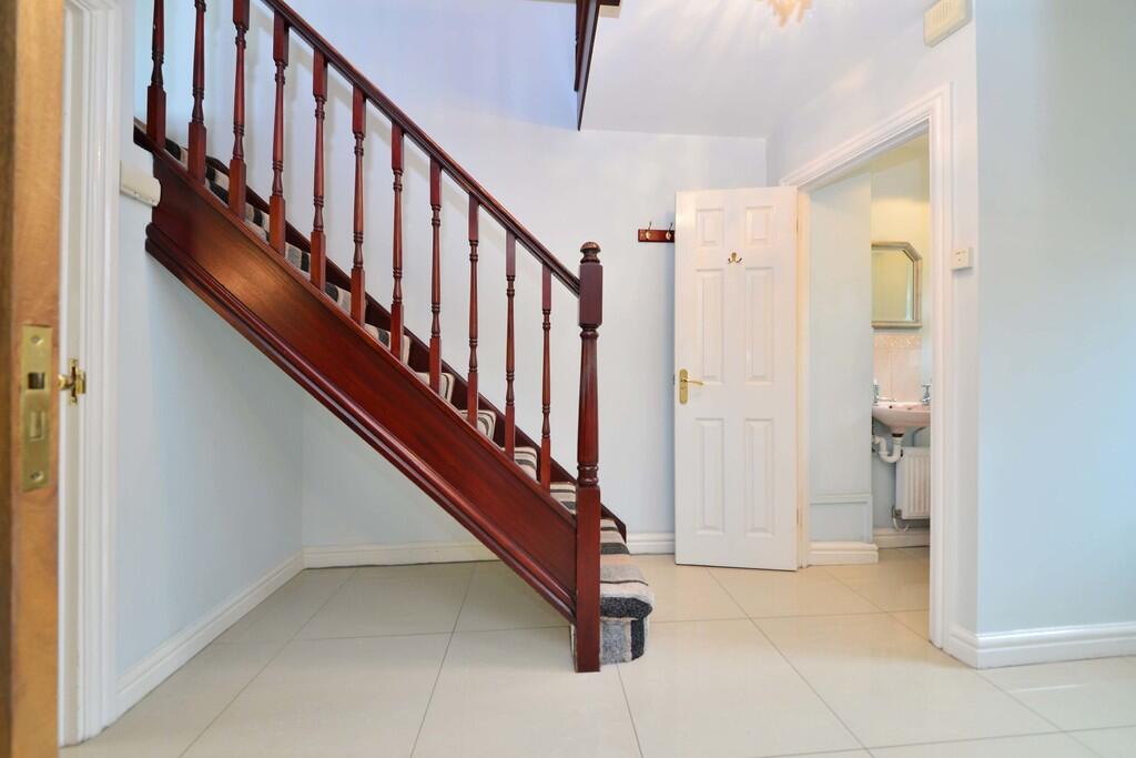 3 Deeley Close - ...