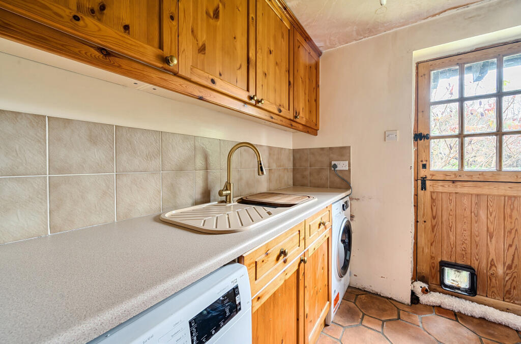 1385331-25-693184...