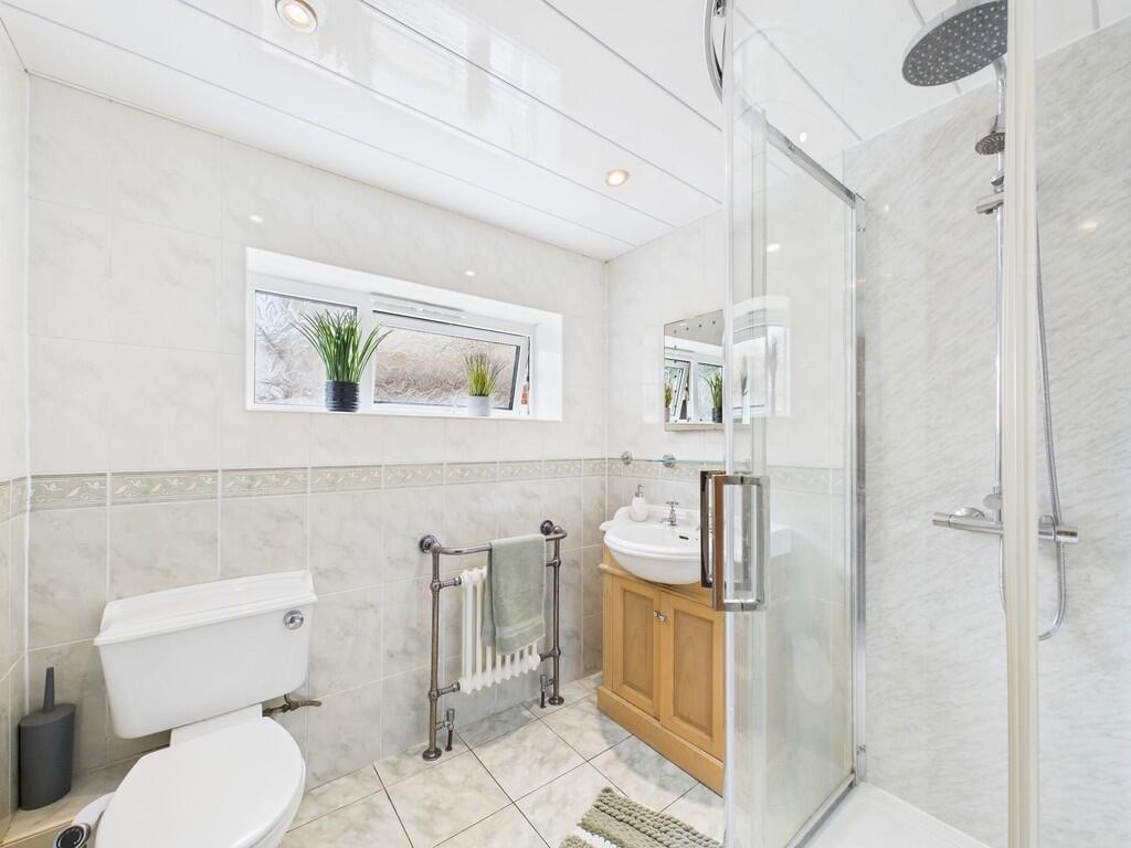 CAM01835G0-PR0257...