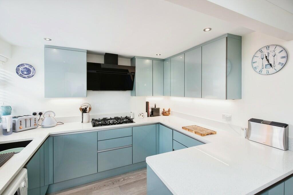 26b653b8-14 20Kir...