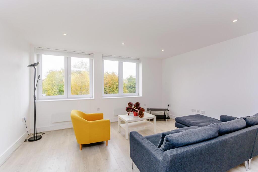 8404922-interior05-800.jpg
