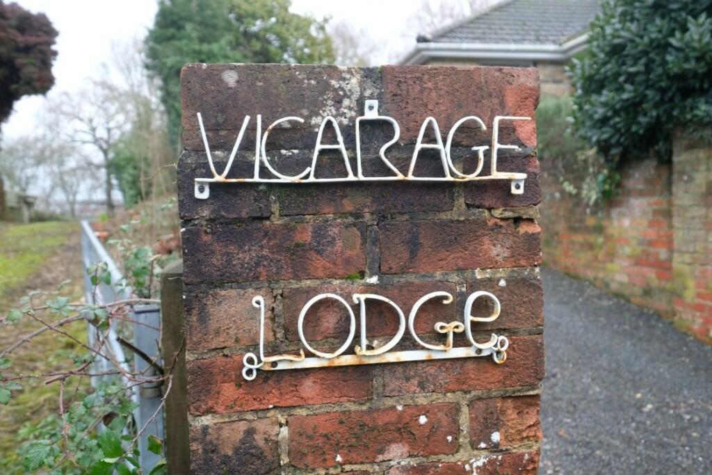 HOUSE NAME 