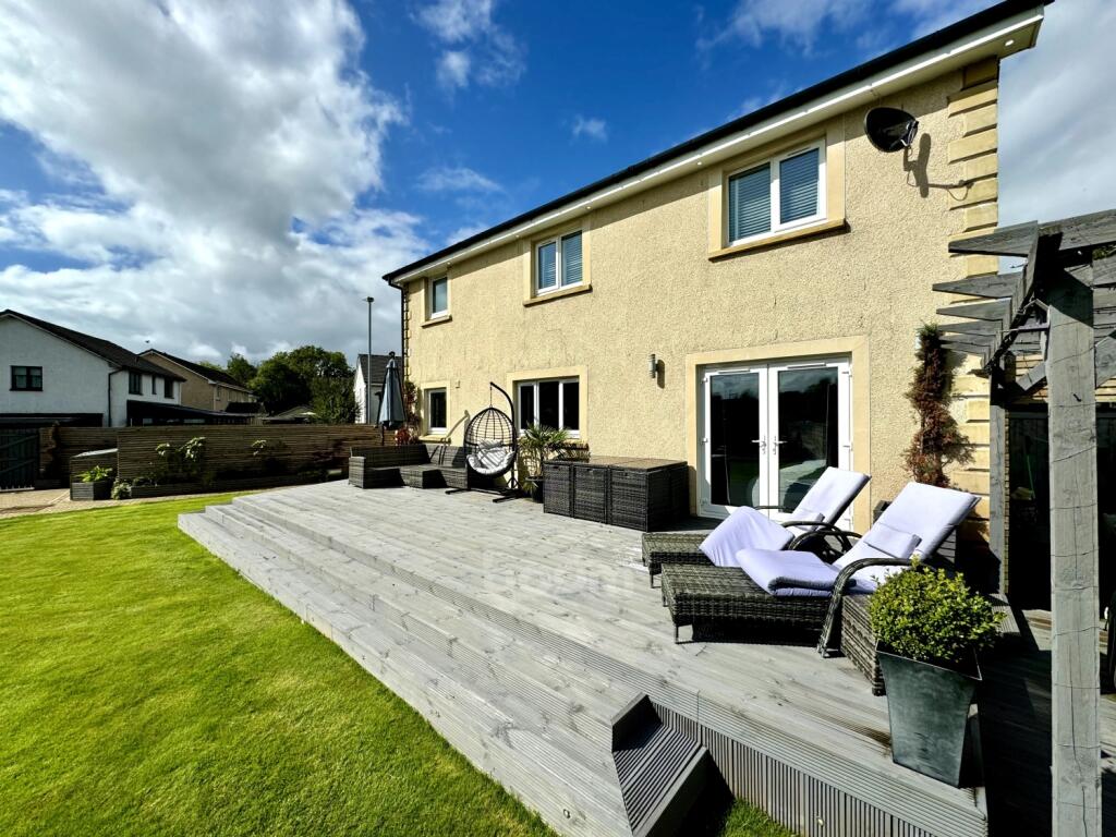 CBDDA256-7CB5-4794-84BE-ADCF6720E58C