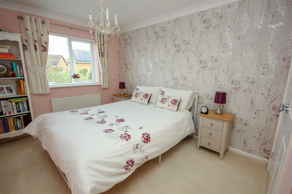 Bedroom 2.jpg
