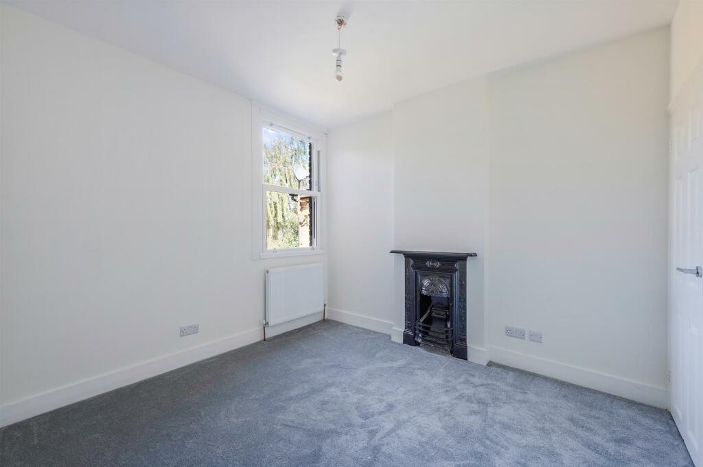 BEACONSFIELD ROAD, 87 (9).jpg