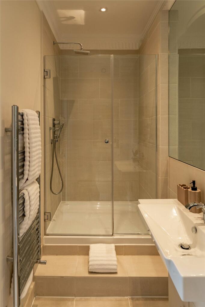 Principal Ensuite