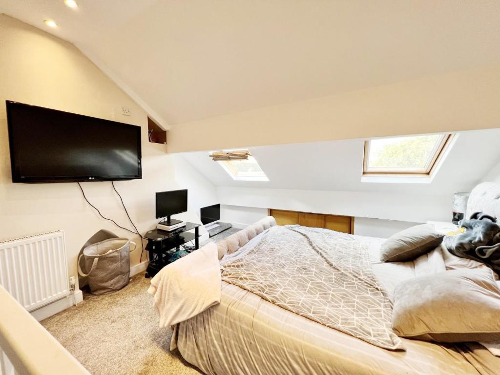 Loft Space pic 2.jpg