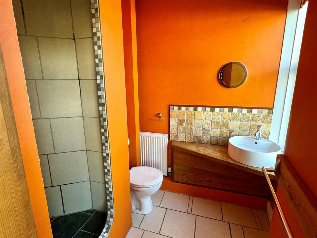 80 Crantock Street Bedroom 1 En Suite