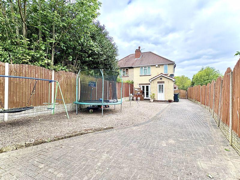 REAR ELEVATION