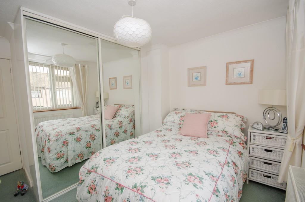 Bedroom 2 pic 2.jpg