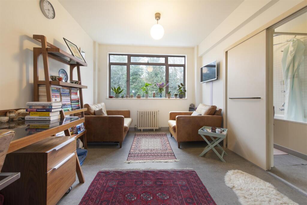 51898 Hi res (2).jpg