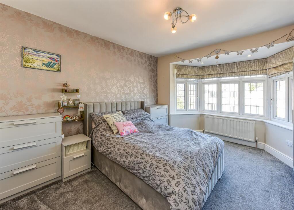 55 Osbourne Road-Bedroom 1.jpg