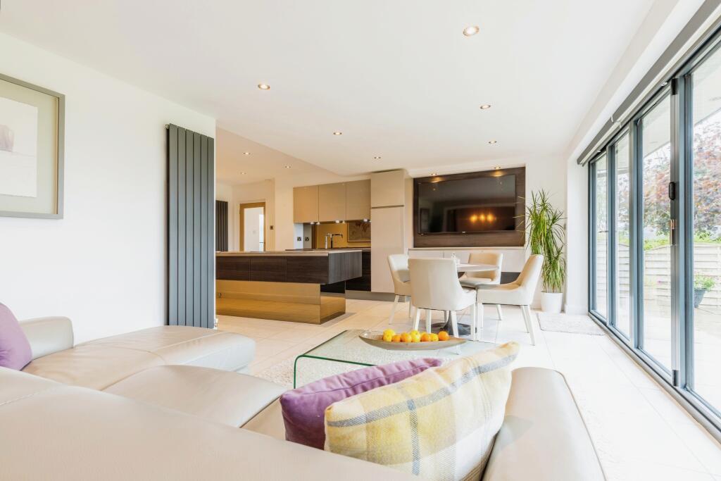 Living Kitchen