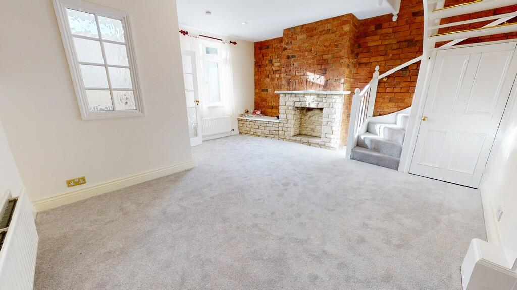 1050-12122025_104...