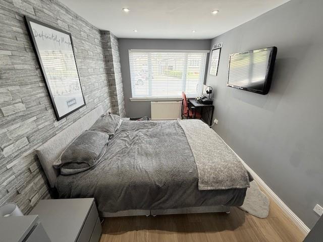 33BR14.jpg