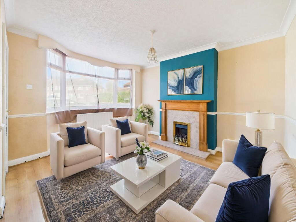 Lounge (Virtually Furnished)