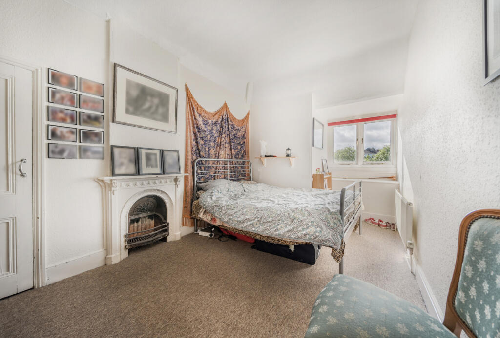 1306236-13-6842b8...