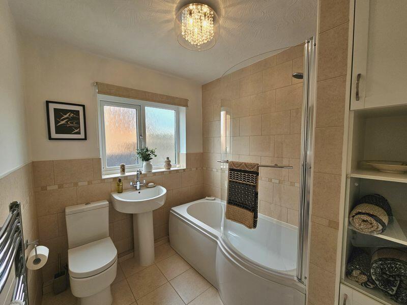Ground Floor Bathroom