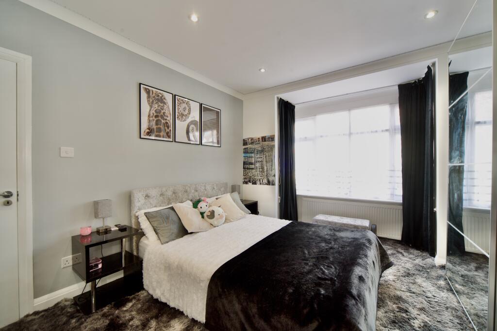 Ground Floor Bedroom (1)