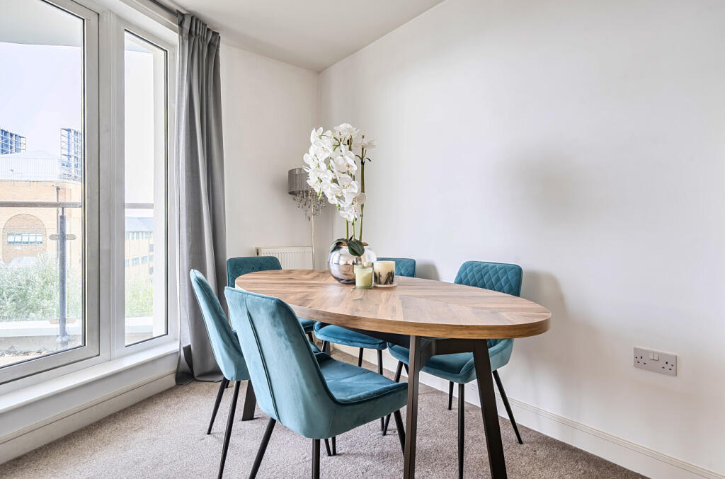 1347733-8-68b9b51...